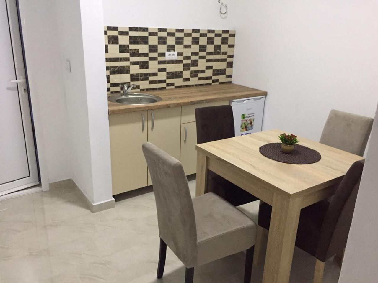 Idealhouse Apartments Ulcinj Kültér fotó